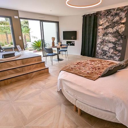 Les Suites Du Payre - Suite Romance Saint-Hilaire-de-Talmont Extérieur photo
