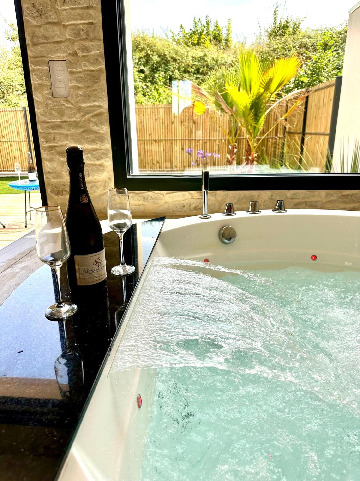 Les Suites Du Payre - Suite Romance Saint-Hilaire-de-Talmont Extérieur photo