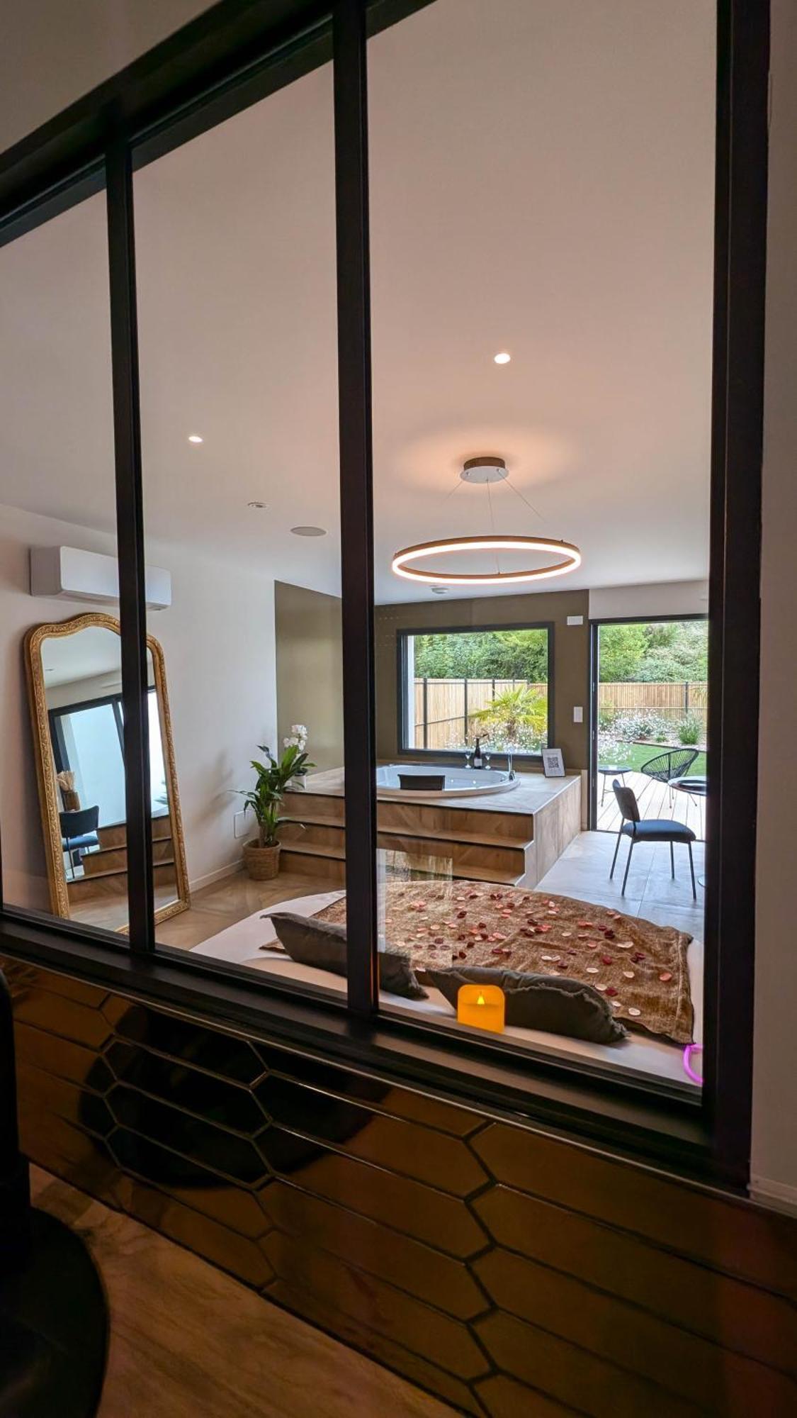 Les Suites Du Payre - Suite Romance Saint-Hilaire-de-Talmont Extérieur photo